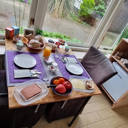 Bed & Breakfast Oostrik *